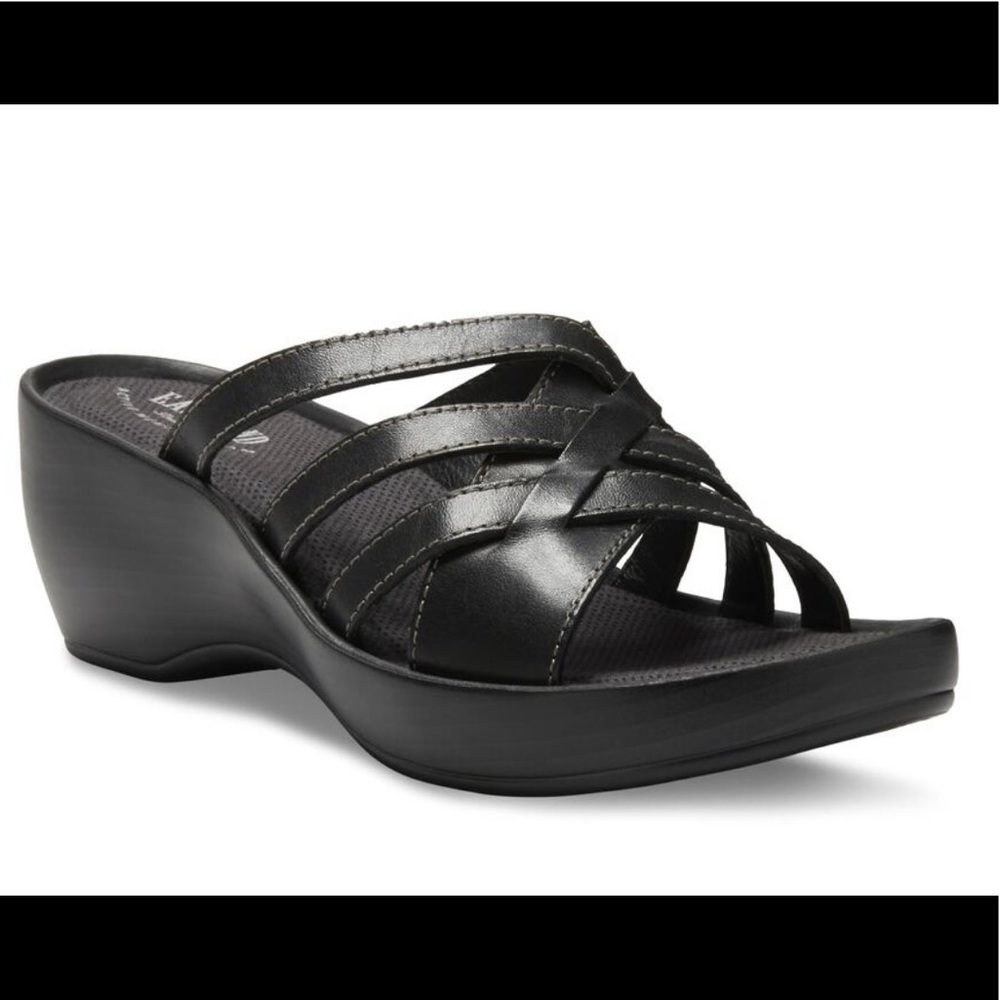 Eastland Poppy Wedge Sandal Black